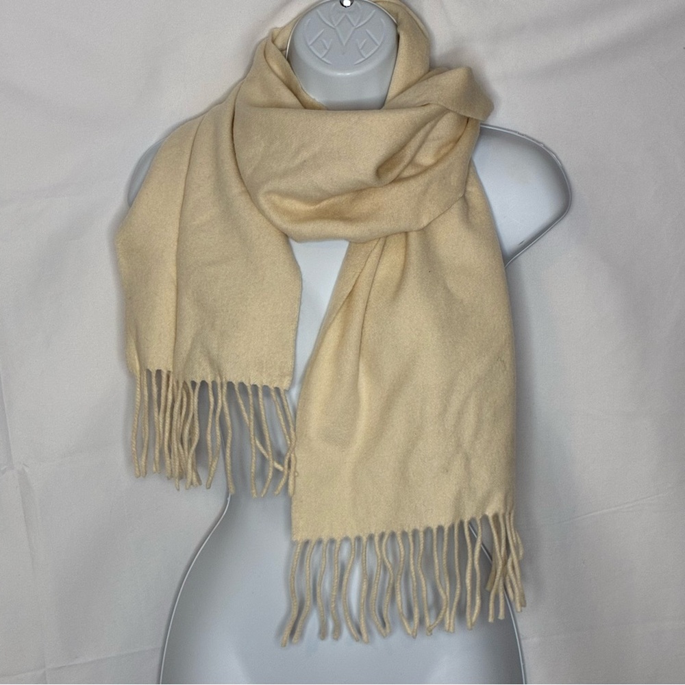 Enzo Mantovani Cashmere Cream Fringe Scarf